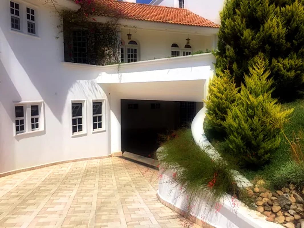 CASA DE LUJO EN FORESTA DE CAYALÁ — foto 11 de 17