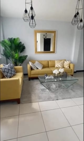 Casa en Venta en CAES — miniatura 1 de 8